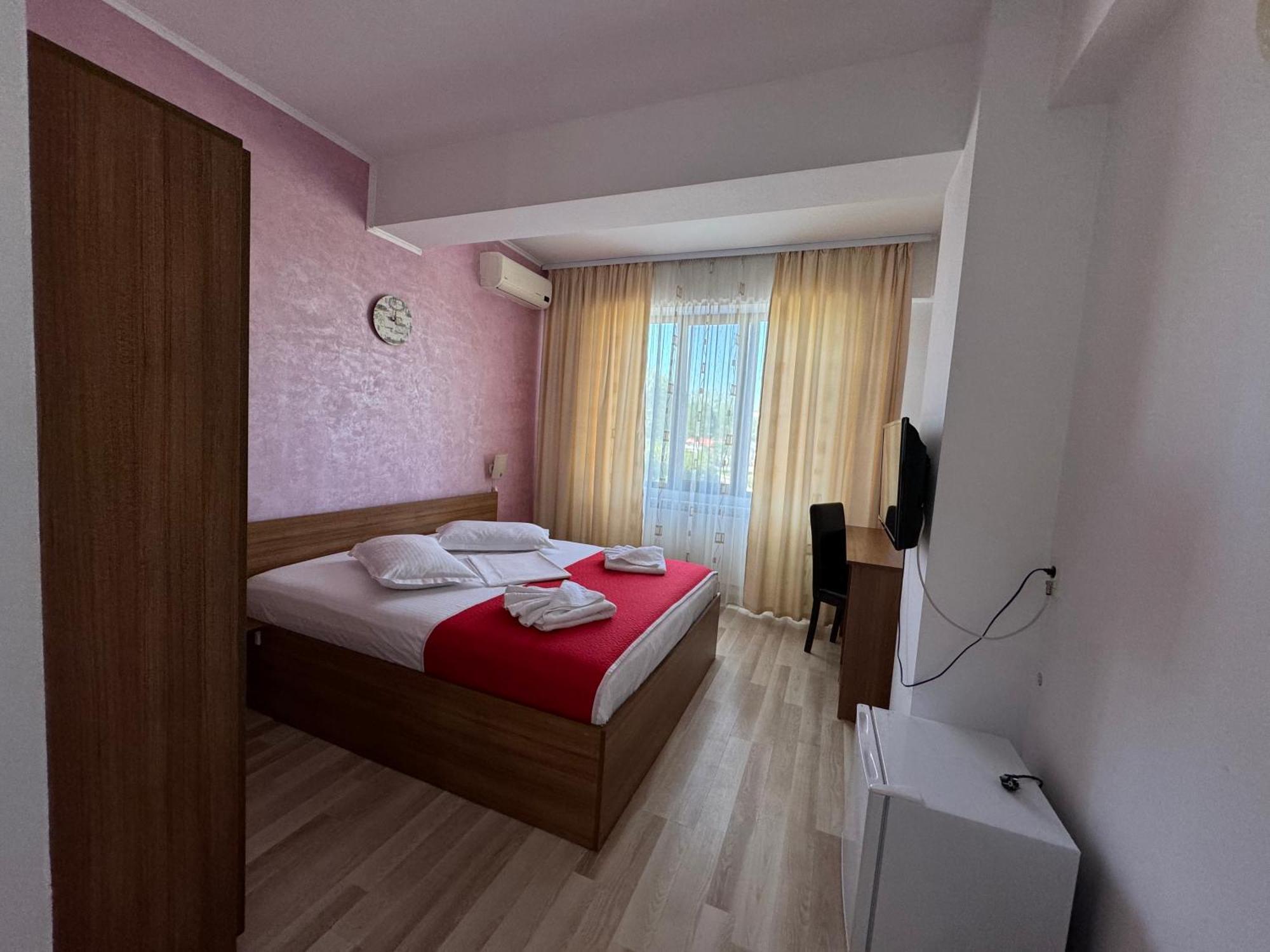 Hotel Mihaela Mamaia Exteriör bild