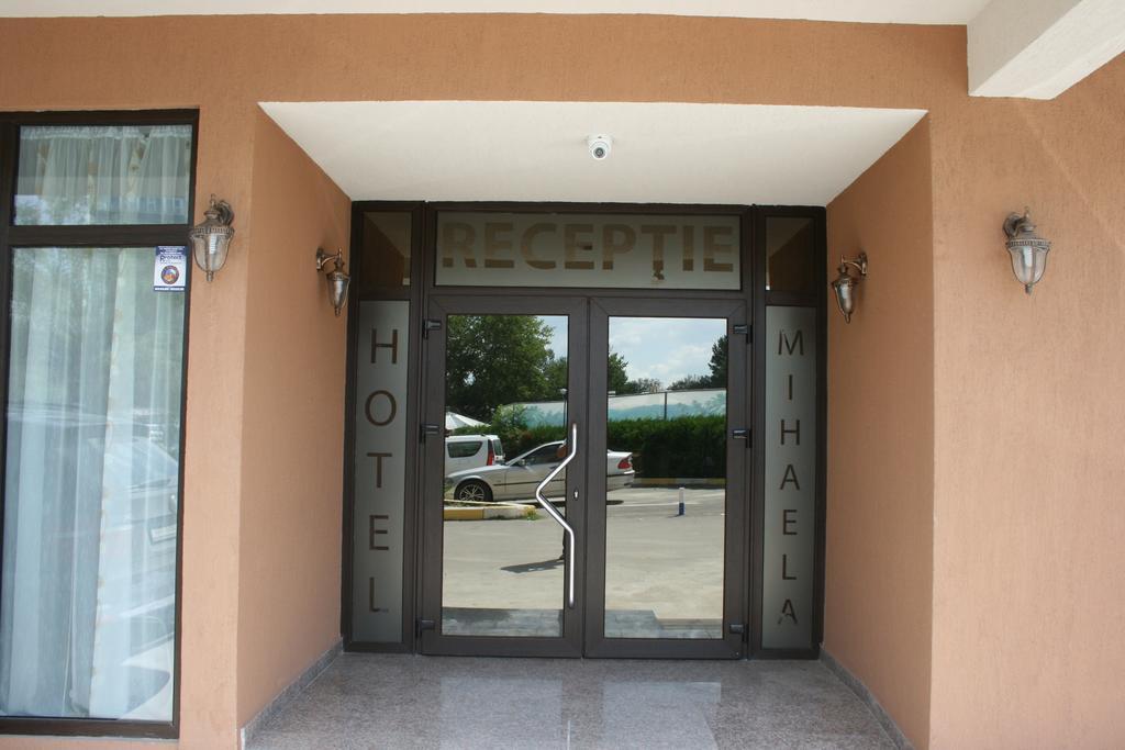 Hotel Mihaela Mamaia Exteriör bild